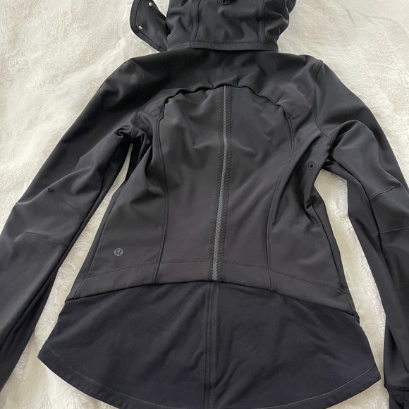 LULULEMON KEEP IT UP BLACK REMOVABLE HOODED RUN JACKET WATER RESISTANT SIZE: 4 - Picture 9 of 16
